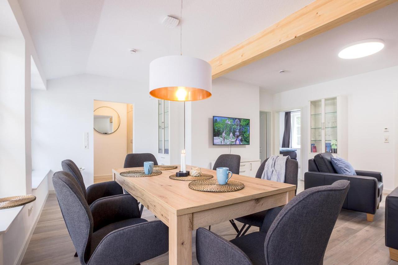 בוטיאדינגן Gut Gross Fedderwarden, Ferienwohnung Emma מראה חיצוני תמונה